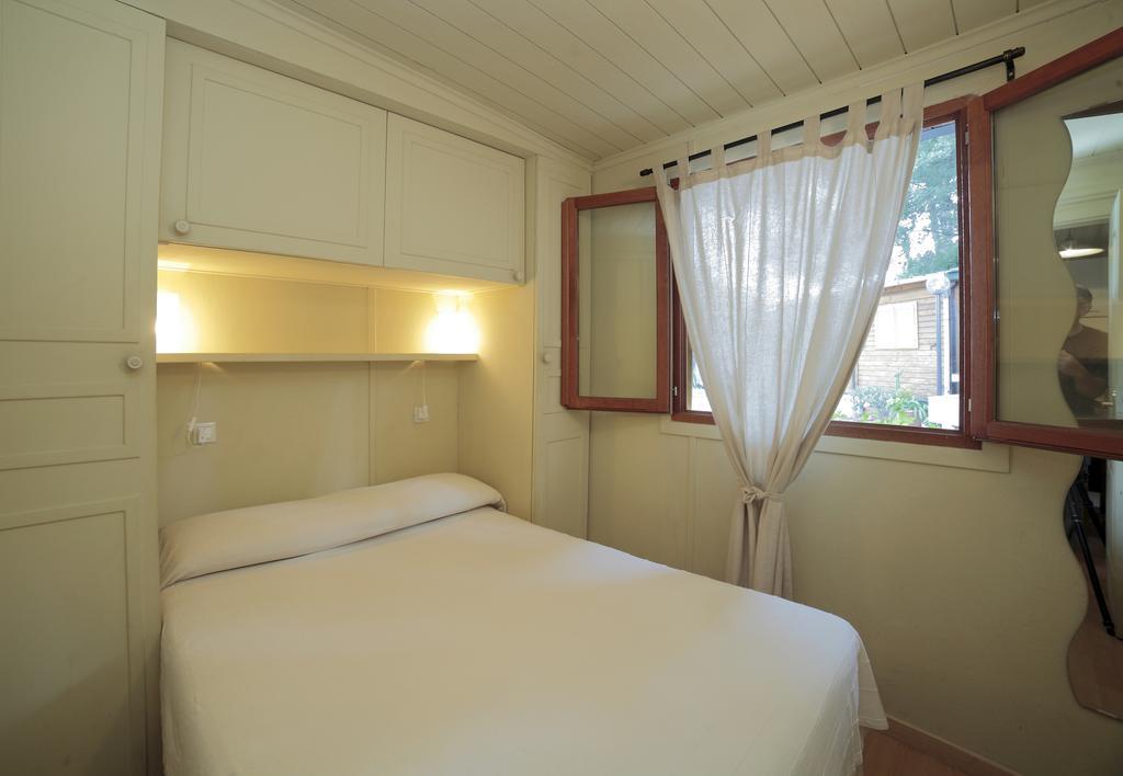 Il Frantoio Camping 산토바르톨로메오알마레 객실 사진